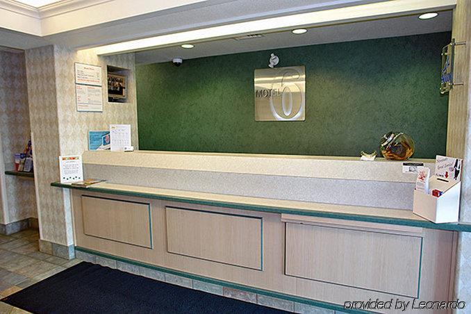 Motel 6-Red Deer, Ab Экстерьер фото
