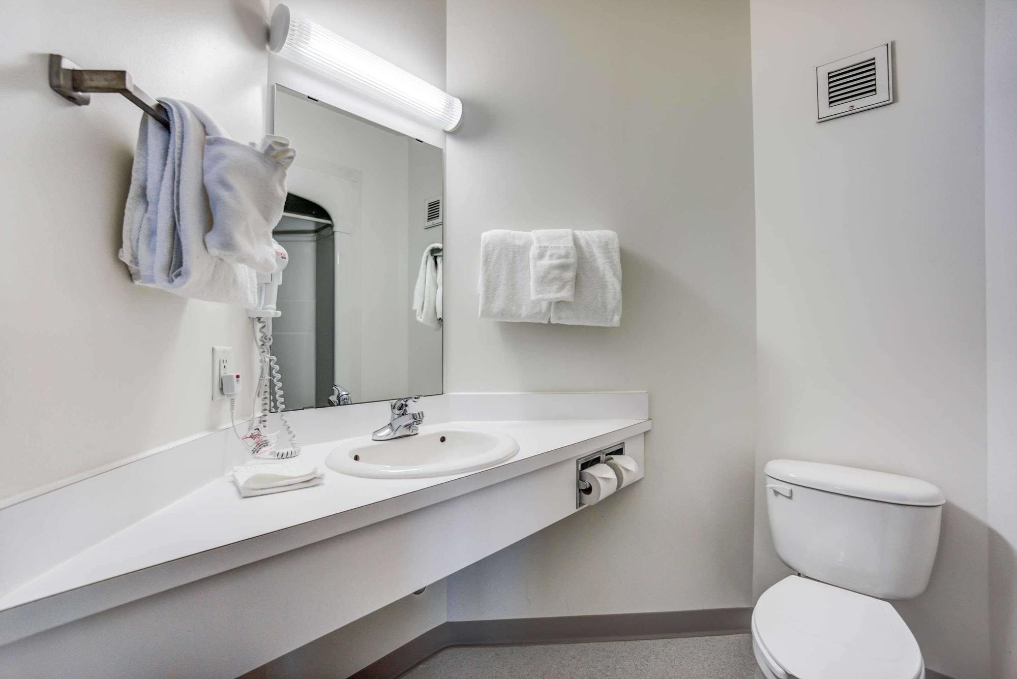 Motel 6-Red Deer, Ab Экстерьер фото