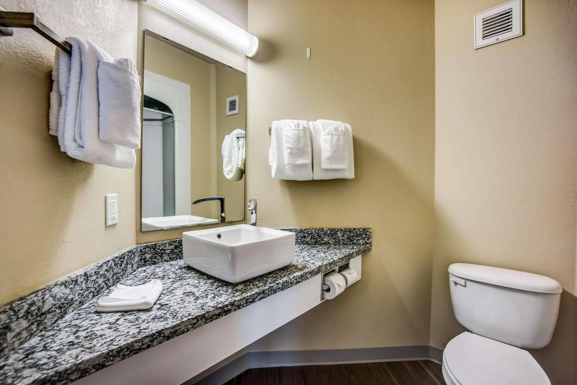 Motel 6-Red Deer, Ab Экстерьер фото