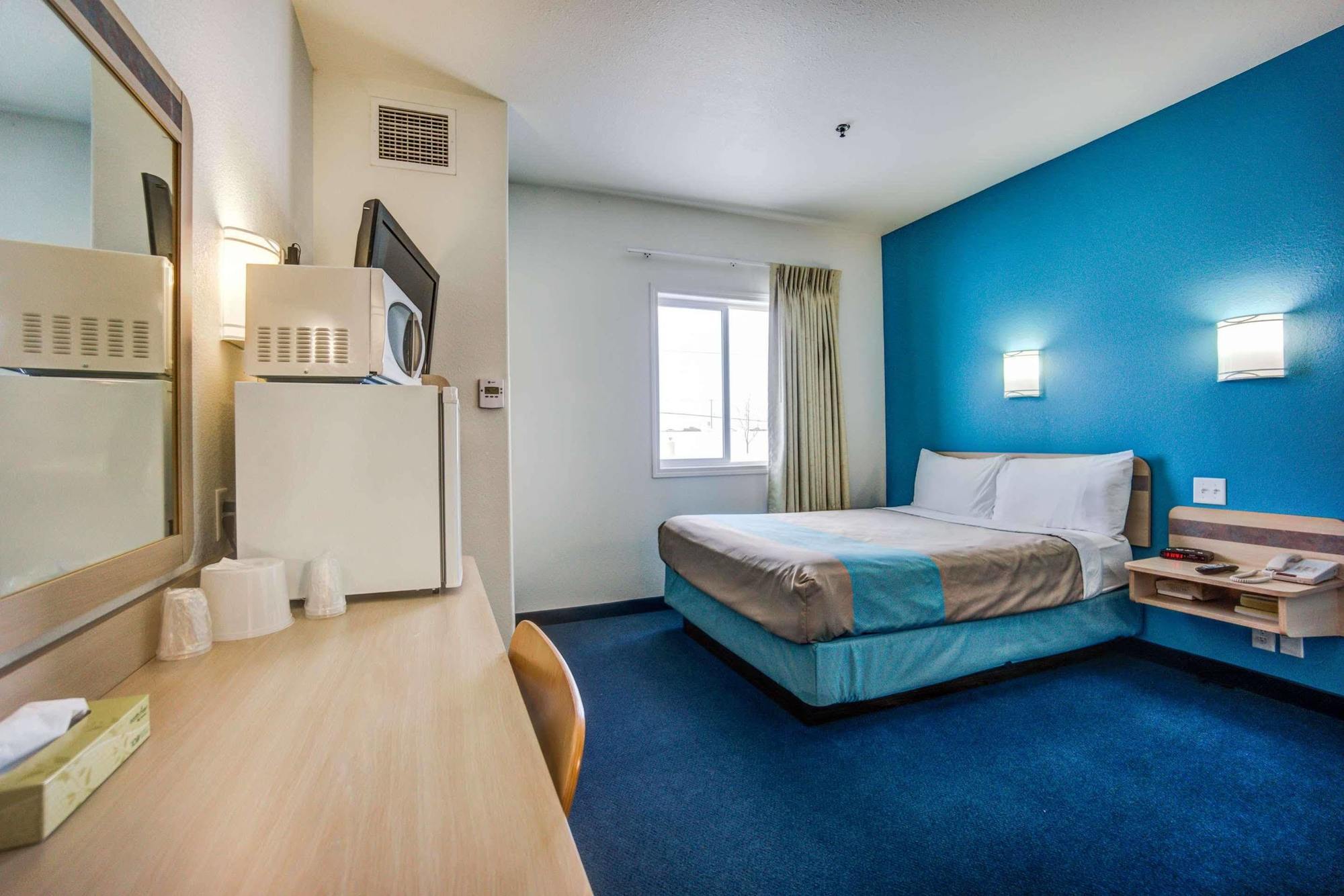 Motel 6-Red Deer, Ab Экстерьер фото